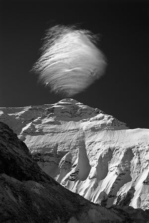 Lenticular Over Mount Everest